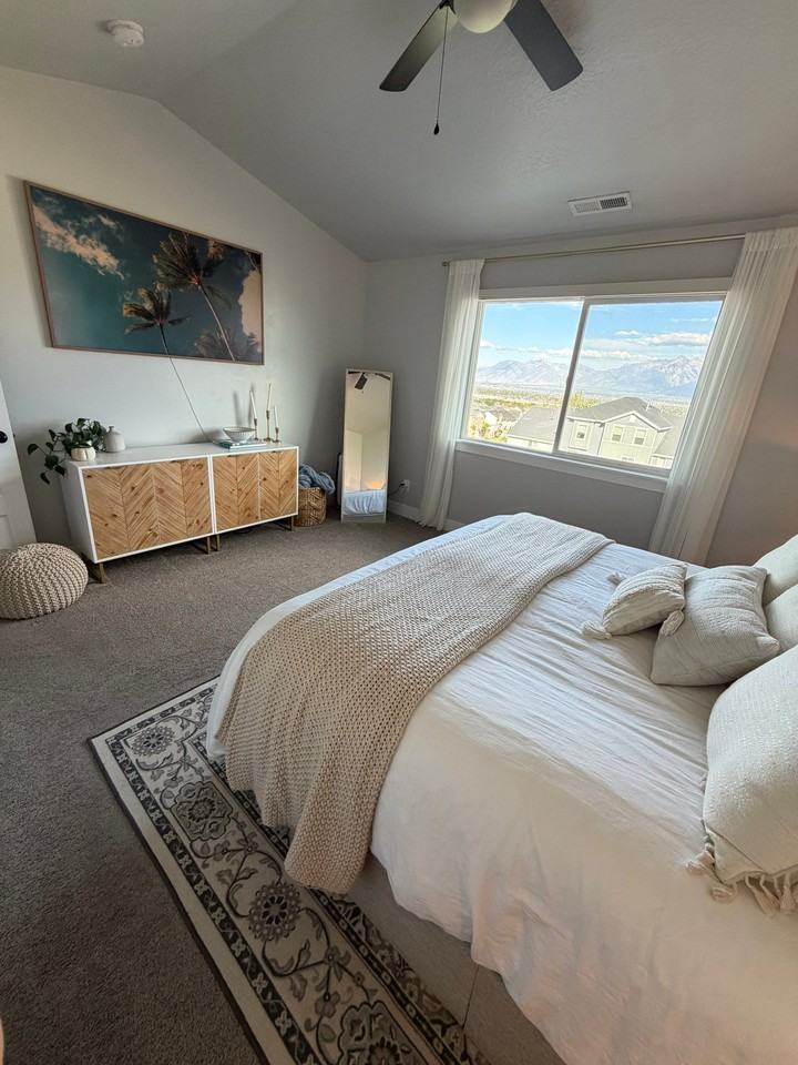 14389 S Hill Shadow Way - Photo 4 of 18
