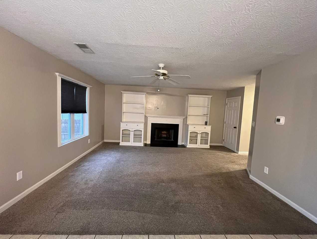 2588 Woodhill Dr - Photo 4 of 9