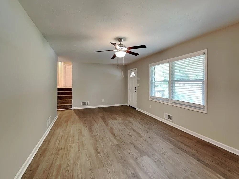 2363 Springdale Rd Sw - Photo 5 of 11
