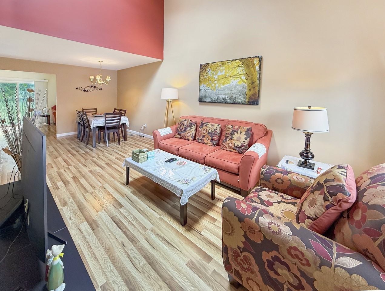 5612 Stonecroft Ln - Photo 6 of 17