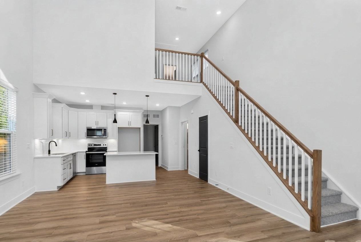 3616 Bullard St - Photo 3 of 3