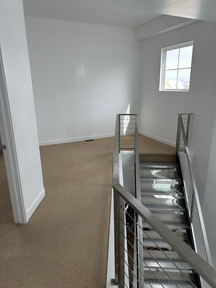 10343 S Oquirrh Lake Rd - Photo 7 of 17