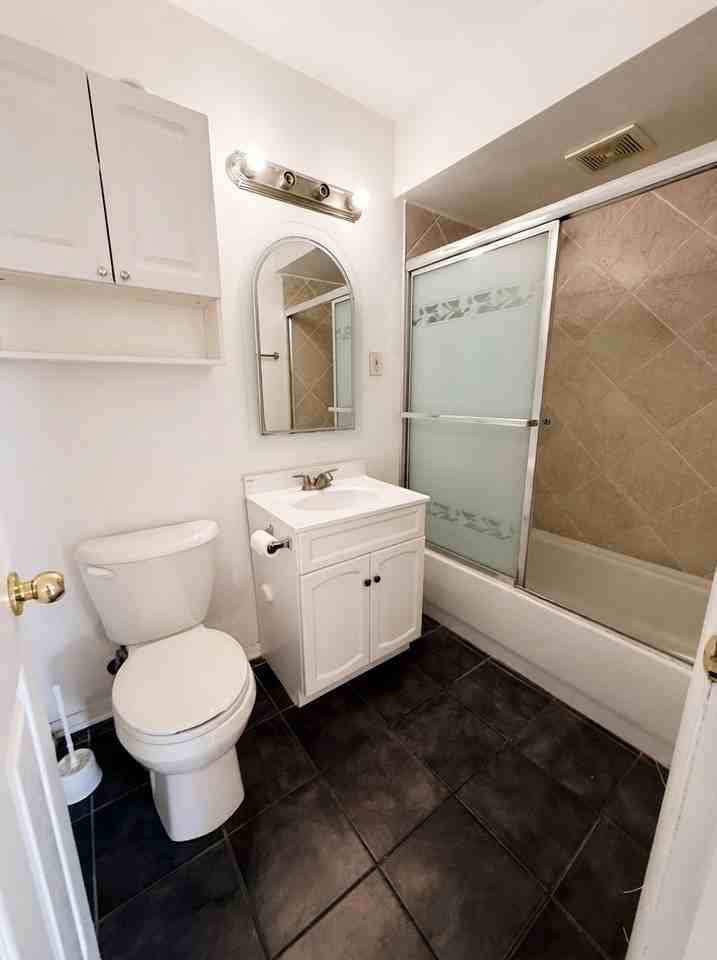 135 Dover Dr #1 - Photo 7 of 14
