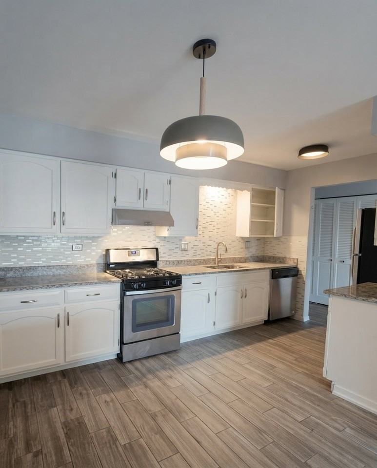 239 N Mill Rd - Photo 2 of 3