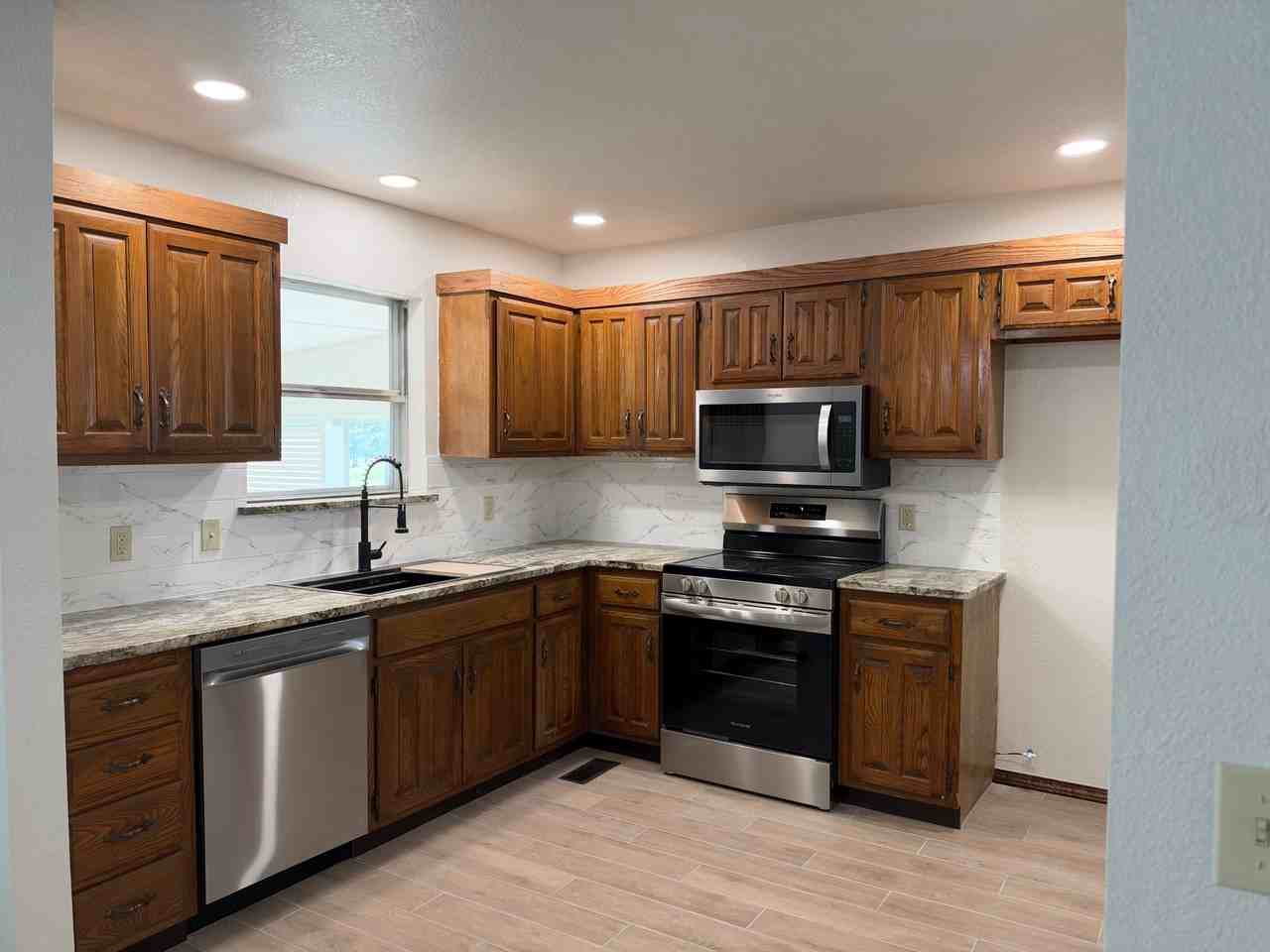 2950 W 66th St - Photo 7 of 12