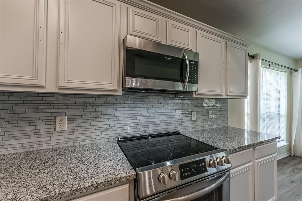 4114 Caneshaw Dr - Photo 6 of 14