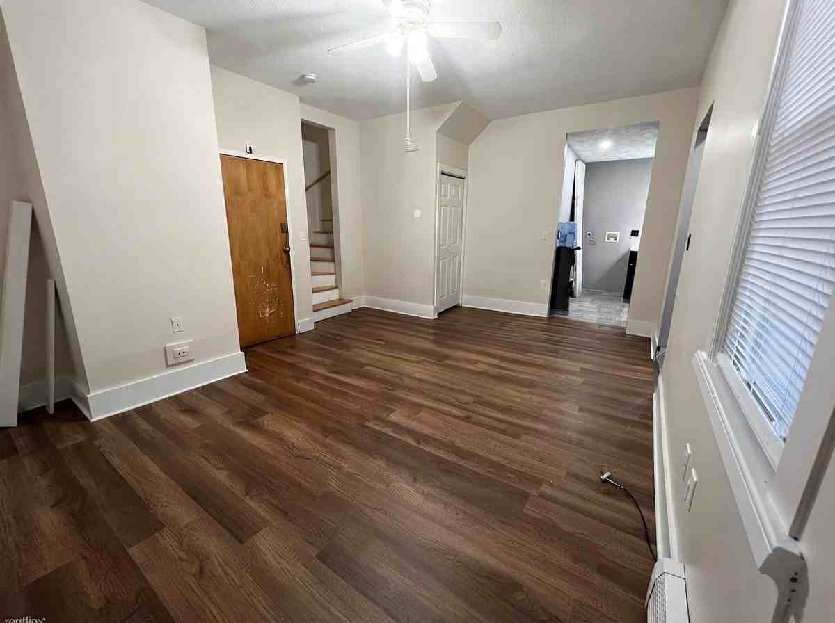 2 Maple St #2 - Photo 4 of 20
