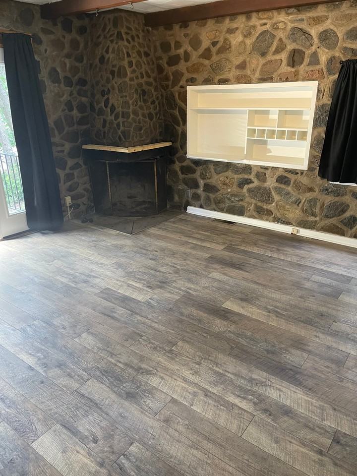 408 Aspen St - Photo 3 of 8