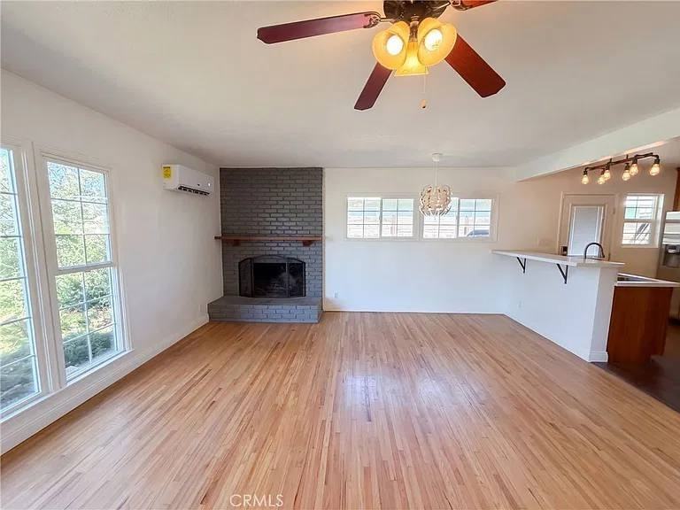 14944 Dunton Drive - Photo 2 of 10
