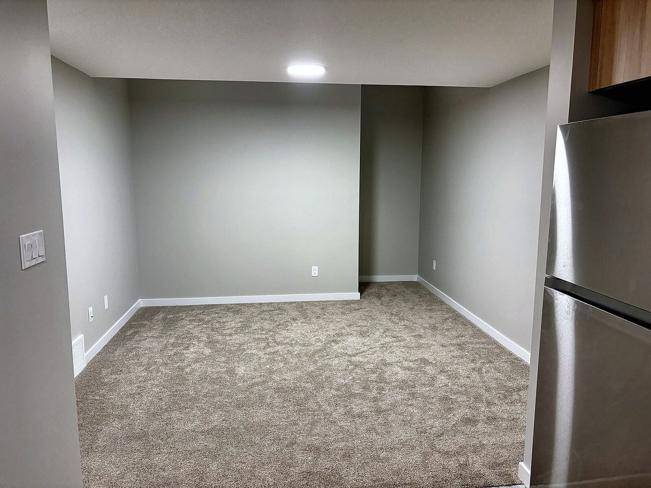 18139 74 St Nw - Photo 4 of 23