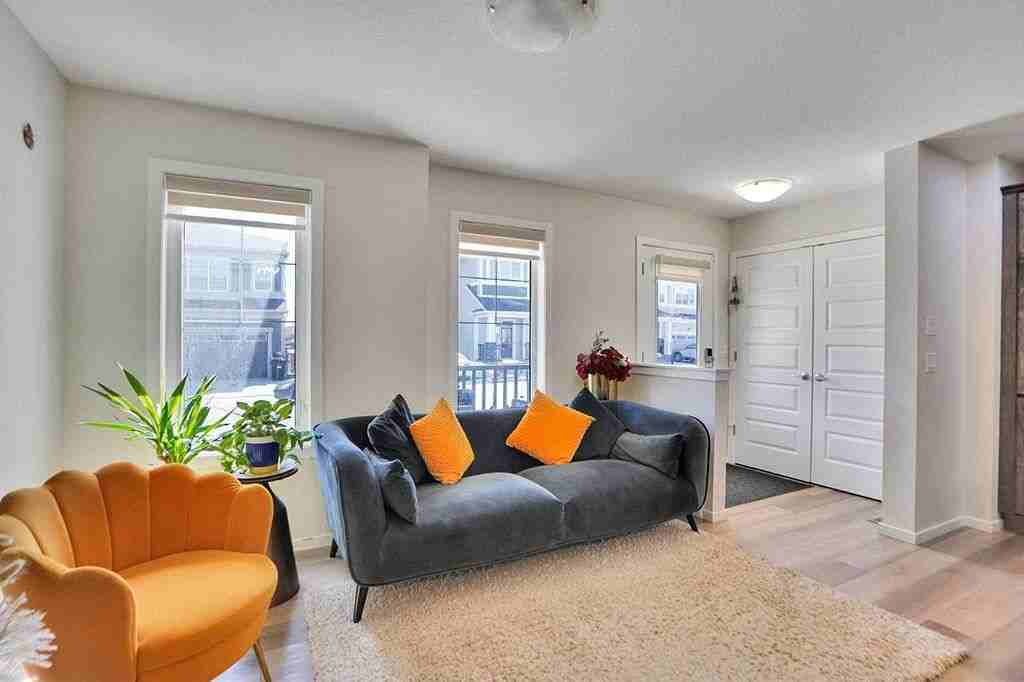 60 Cityside Grove Ne - Photo 4 of 24