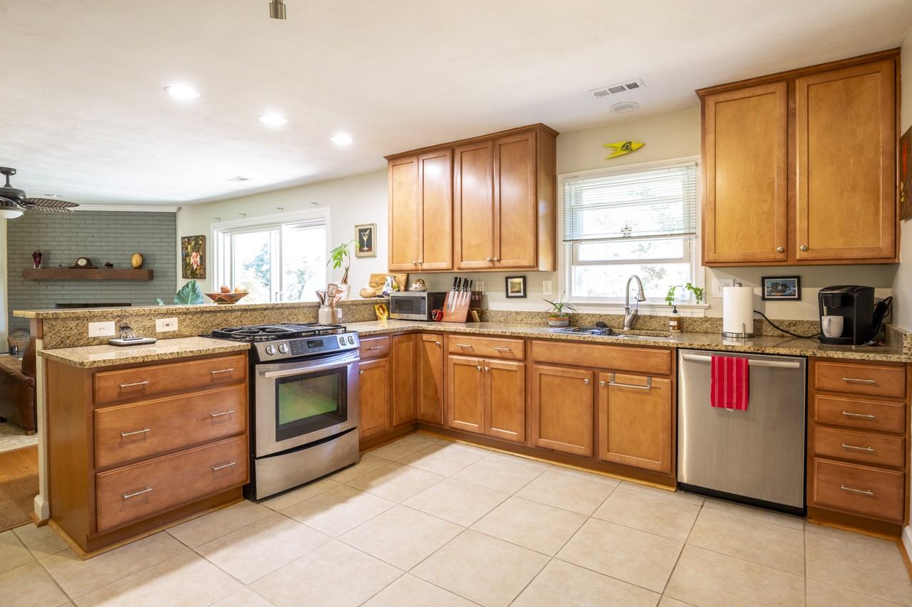 4680 Miles Standish Rd #NA - Photo 7 of 20
