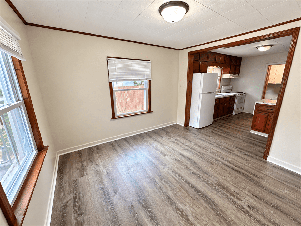 320 Julian Ave #NA - Photo 4 of 20