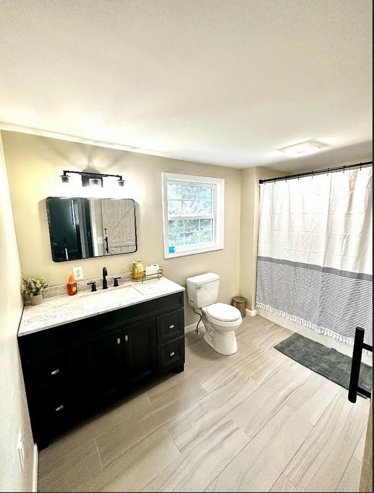 228 Hastings Ave #NA - Photo 6 of 12