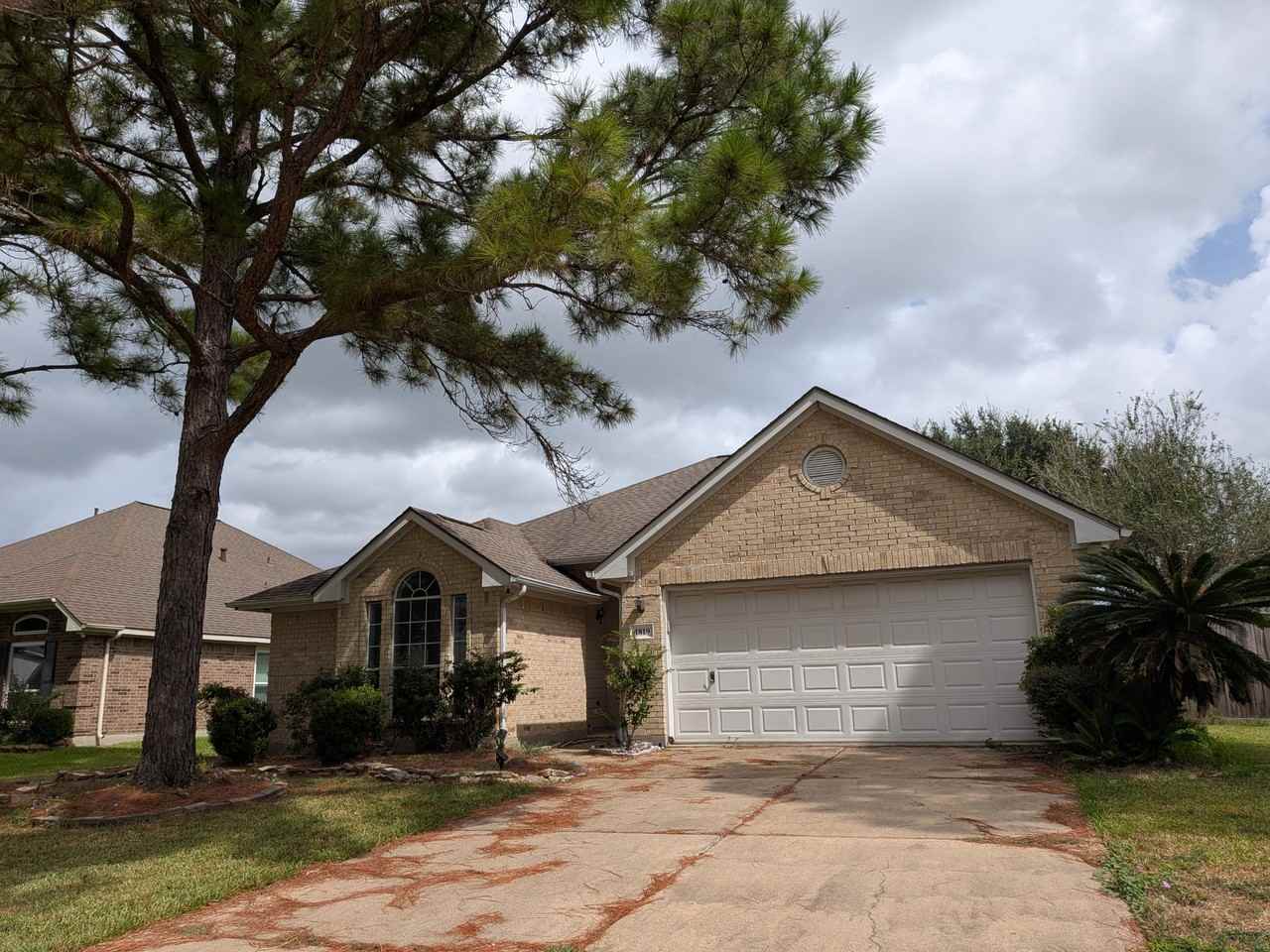 1819 Barretts Glen Dr #NA - Photo 7 of 17