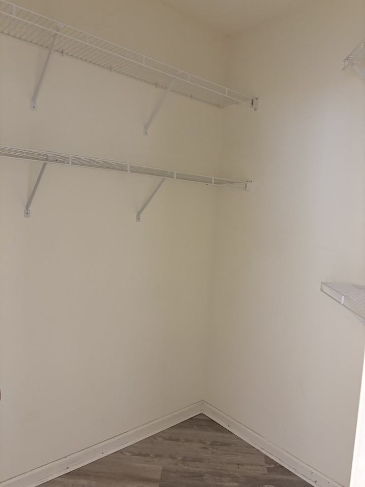 119 Lantana Ct #NA - Photo 6 of 15