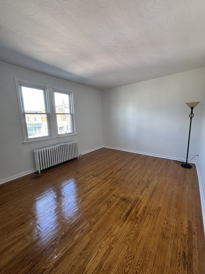 1713a Saint Clair Avenue West - Photo 2 of 15