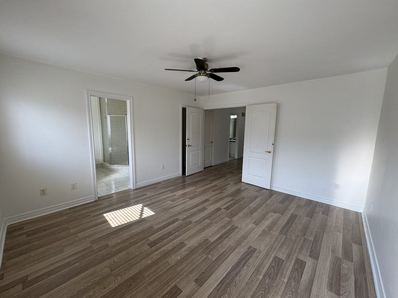 324 Giddings Cres - Photo 6 of 10