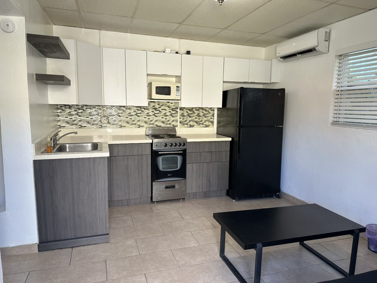 2022 Taylor St - Photo 6 of 6