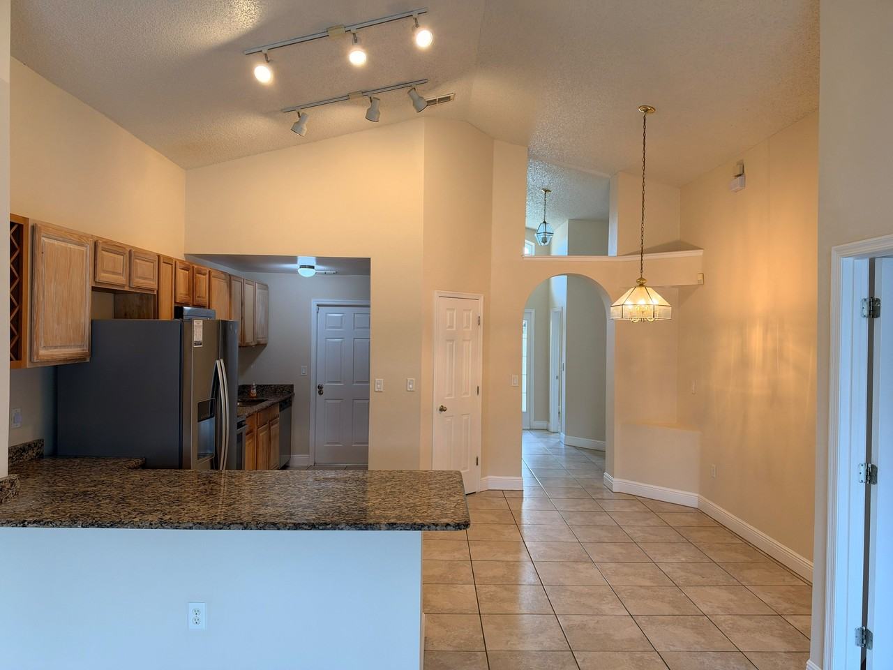 4647 Eagle Peak Dr #1 - Photo 7 of 29
