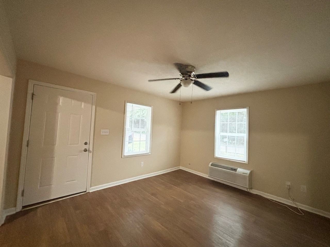 112 Scarborough St #1 - Photo 7 of 16