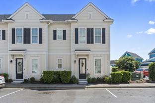853 Filliman Aly #F - Photo 1 of 1