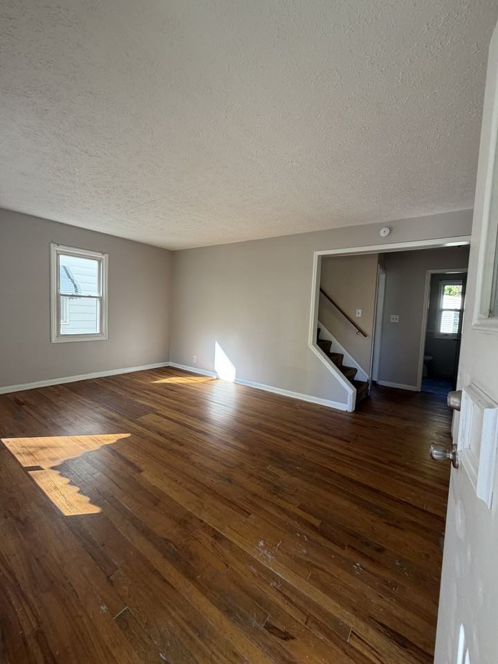 21303 Raymond St #1 - Photo 2 of 18