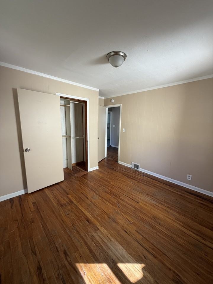 21303 Raymond St #1 - Photo 7 of 18