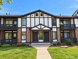 featured image of 365 Mather St #26