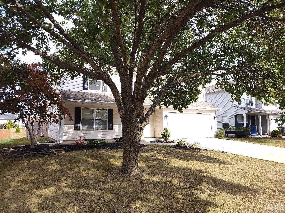 9509 Hidden Village Pl - Photo 2 of 35