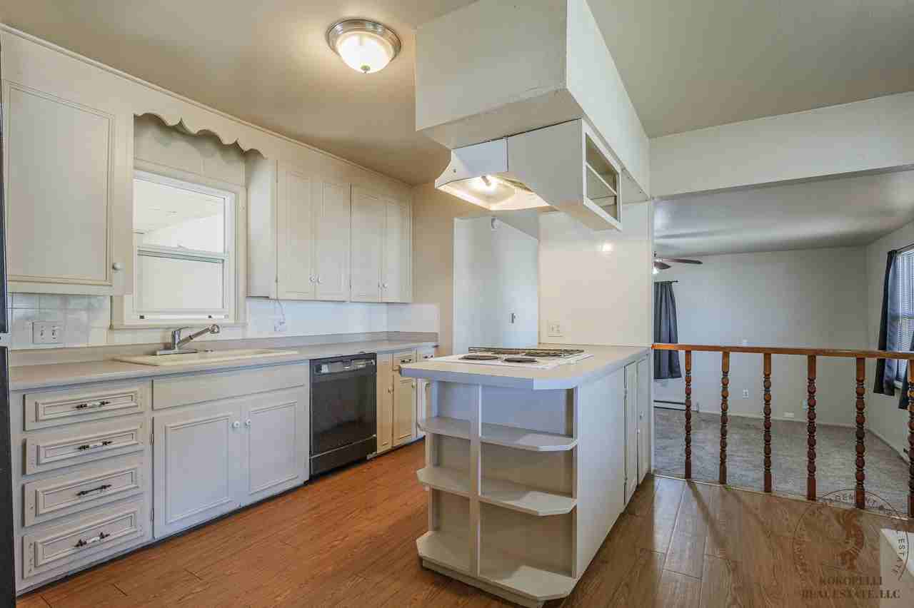 2921 Ronda Lee Rd #1 - Photo 6 of 50