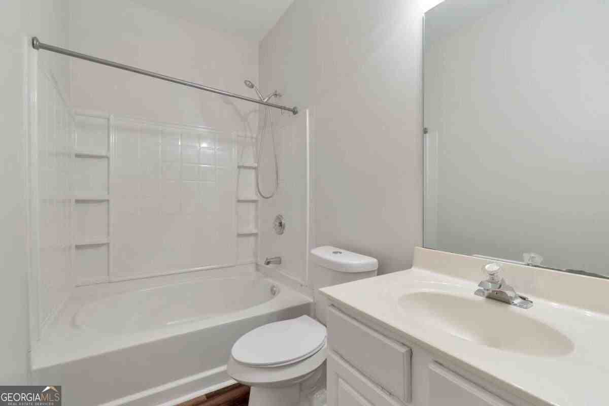 2191 Dillard Xing - Photo 4 of 15