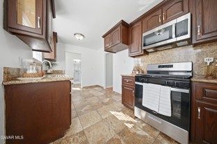 38808 Carolside Ave - Photo 1 of 1