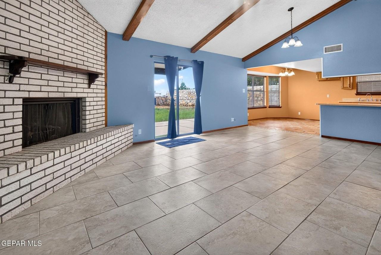 3789 Breckenridge Dr - Photo 5 of 25
