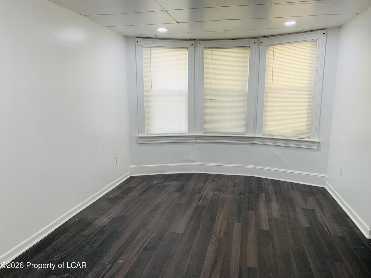 166 Academy St - Photo 2 of 12