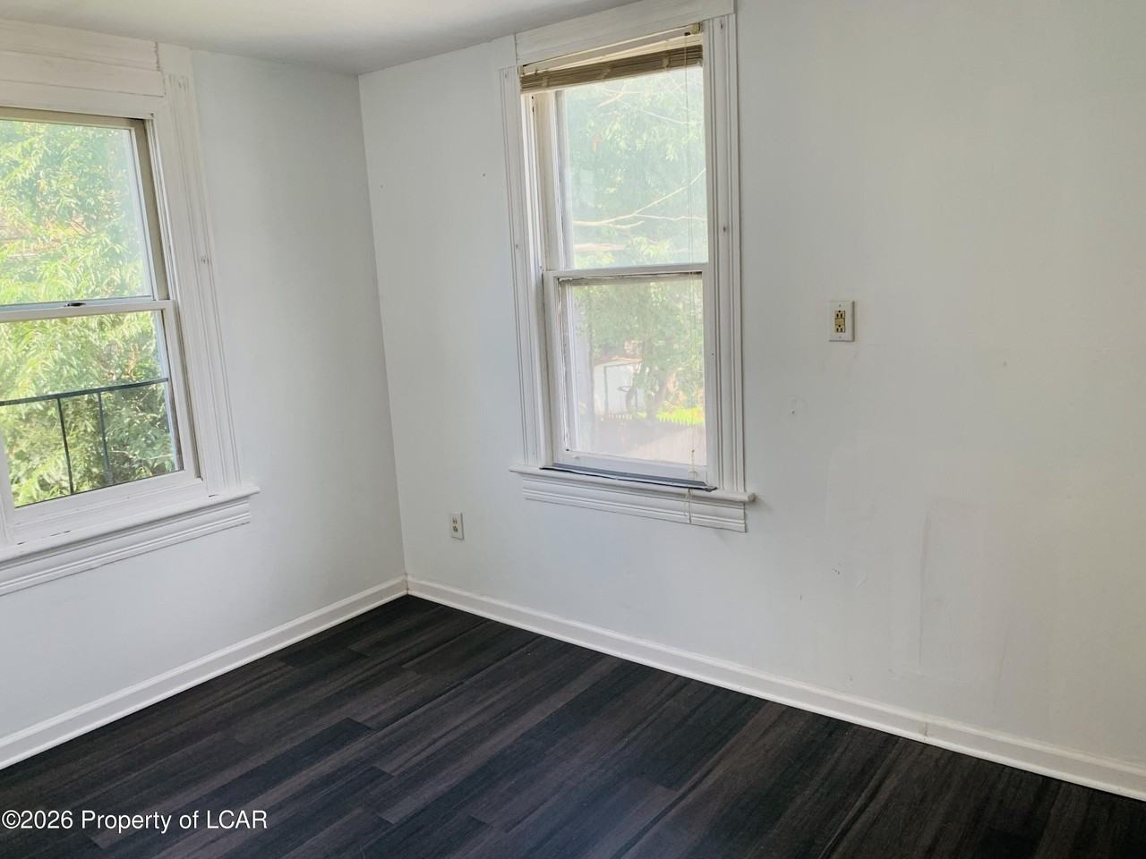 166 Academy St - Photo 7 of 12