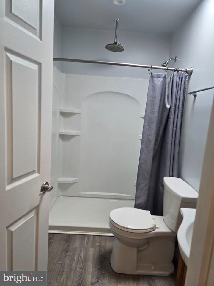 357 Jackson Ave - Photo 5 of 16