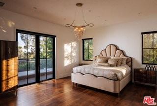 1246 El Vago St - Photo 7 of 8
