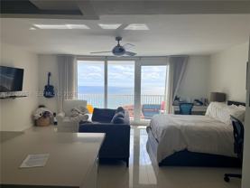 5401 Collins Ave #1232 - Photo 1 of 1