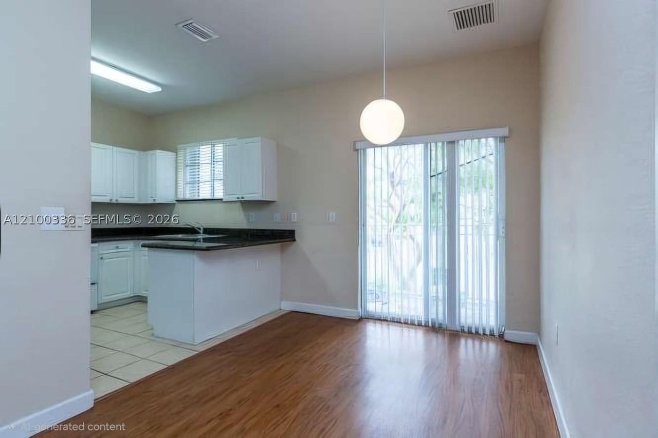 376 Ne 26th Ter #201 - Photo 5 of 15