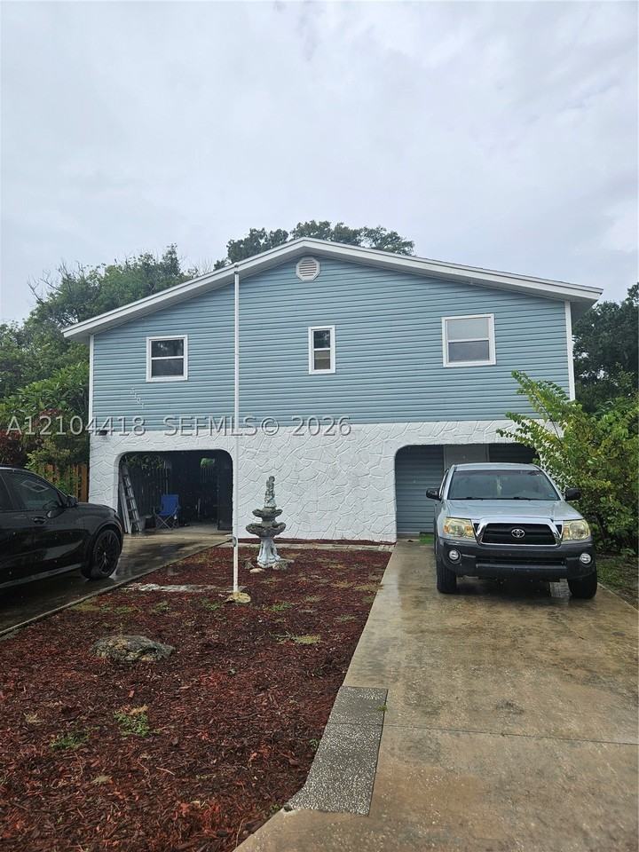 3101 N Canal Dr #MAIN - Photo 2 of 24