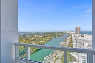 4401 Collins Ave #2915 - Photo 1 of 1