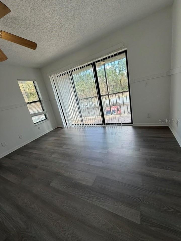 1322 S Pine Ridge Cir - Photo 3 of 24