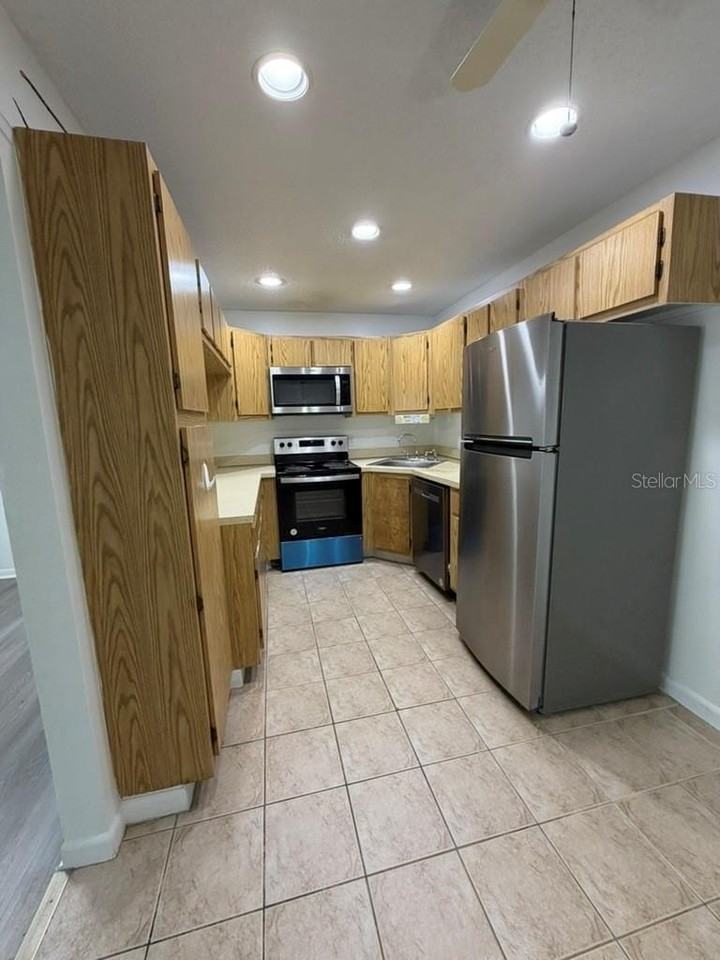 1322 S Pine Ridge Cir - Photo 6 of 24