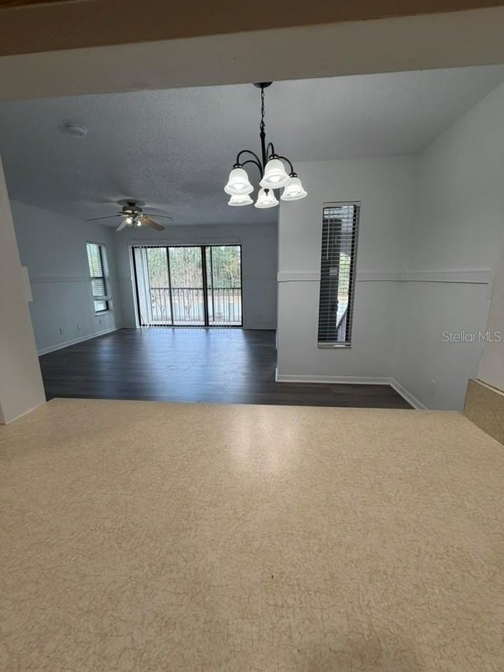 1322 S Pine Ridge Cir - Photo 7 of 24