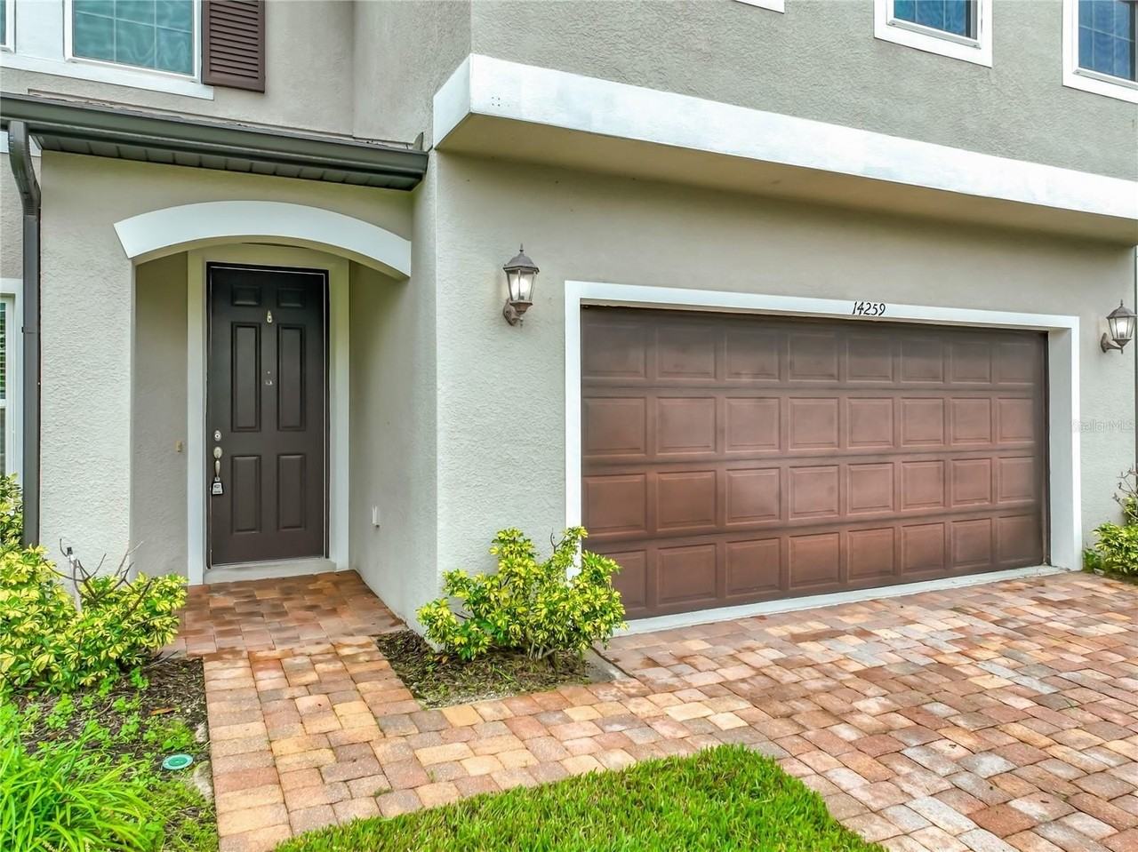 14259 Lake Preserve Blvd - Photo 2 of 50