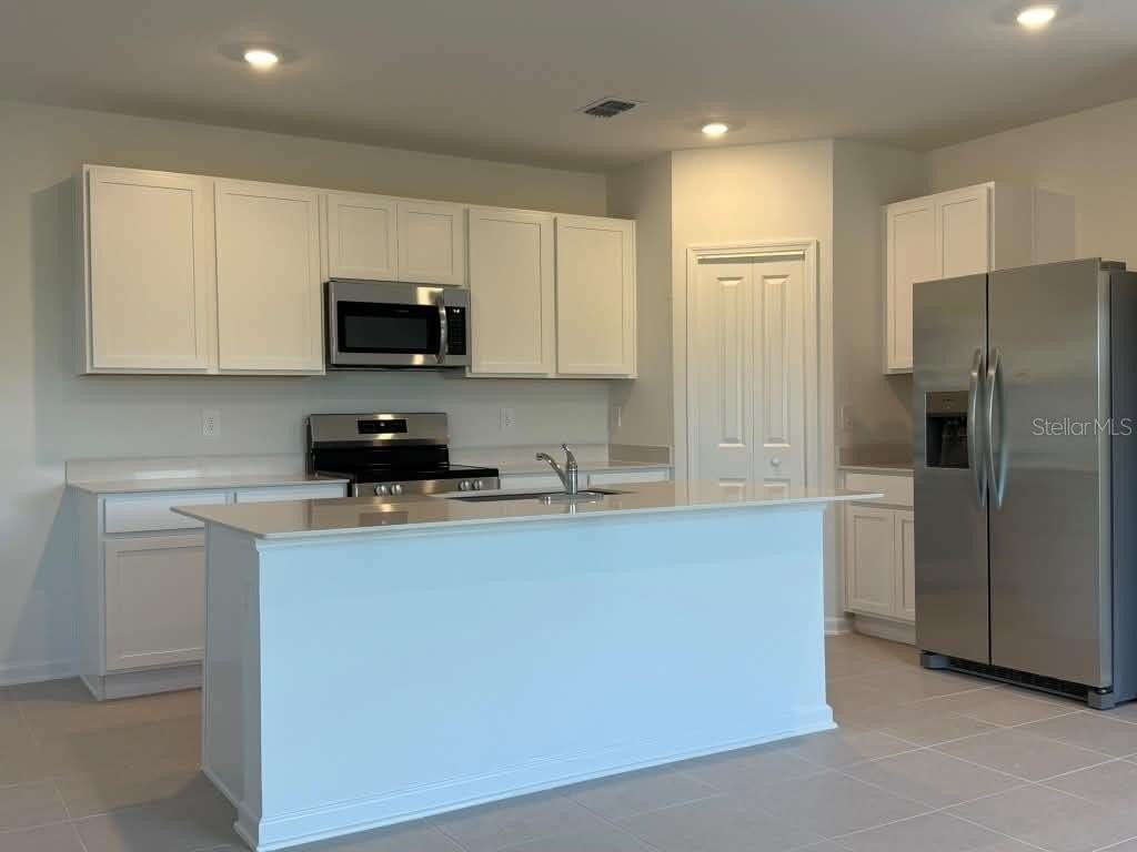 3367 Alexander Dr - Photo 6 of 44
