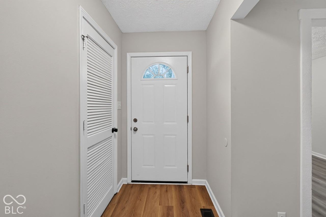 8028 Bittern Ln - Photo 4 of 45