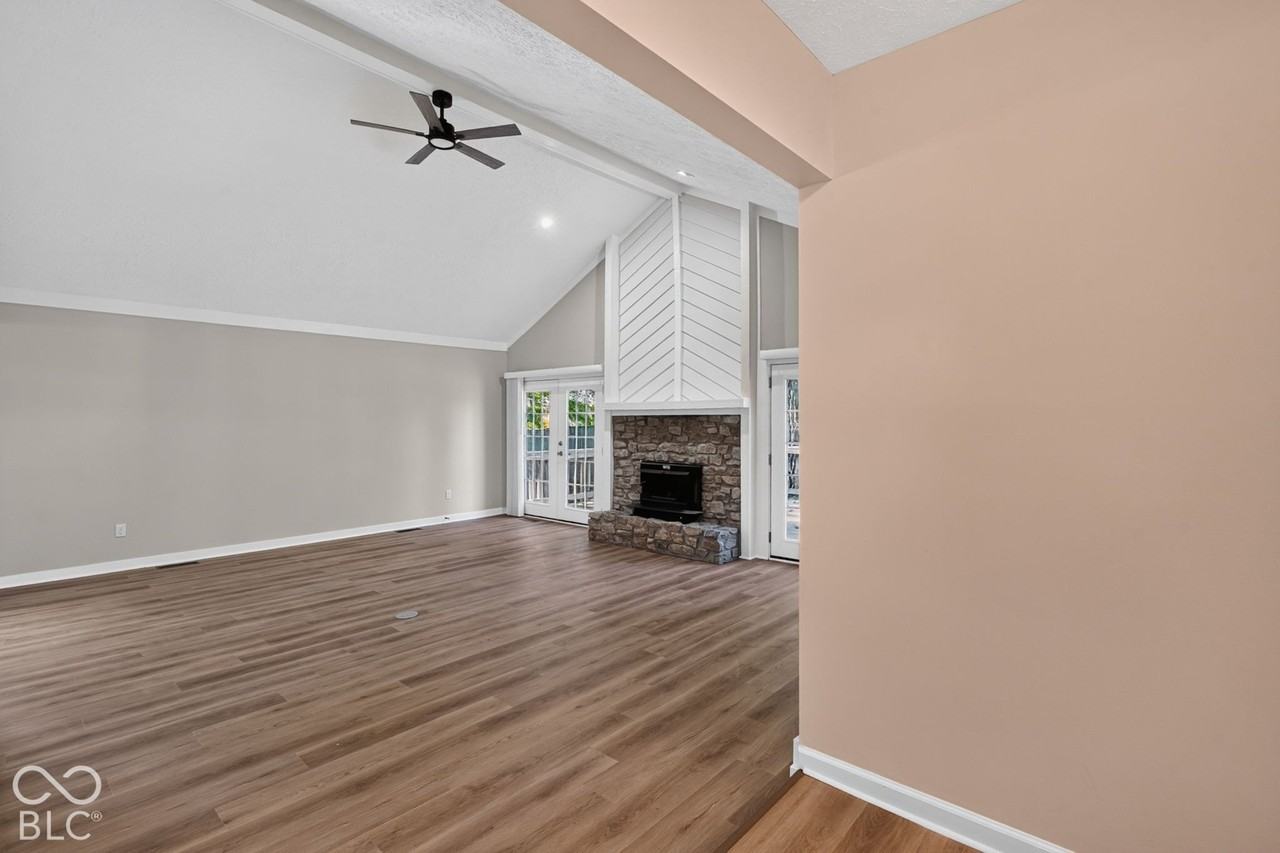 8028 Bittern Ln - Photo 5 of 45