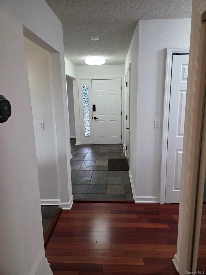 75 Spruce Ridge Dr - Photo 3 of 36